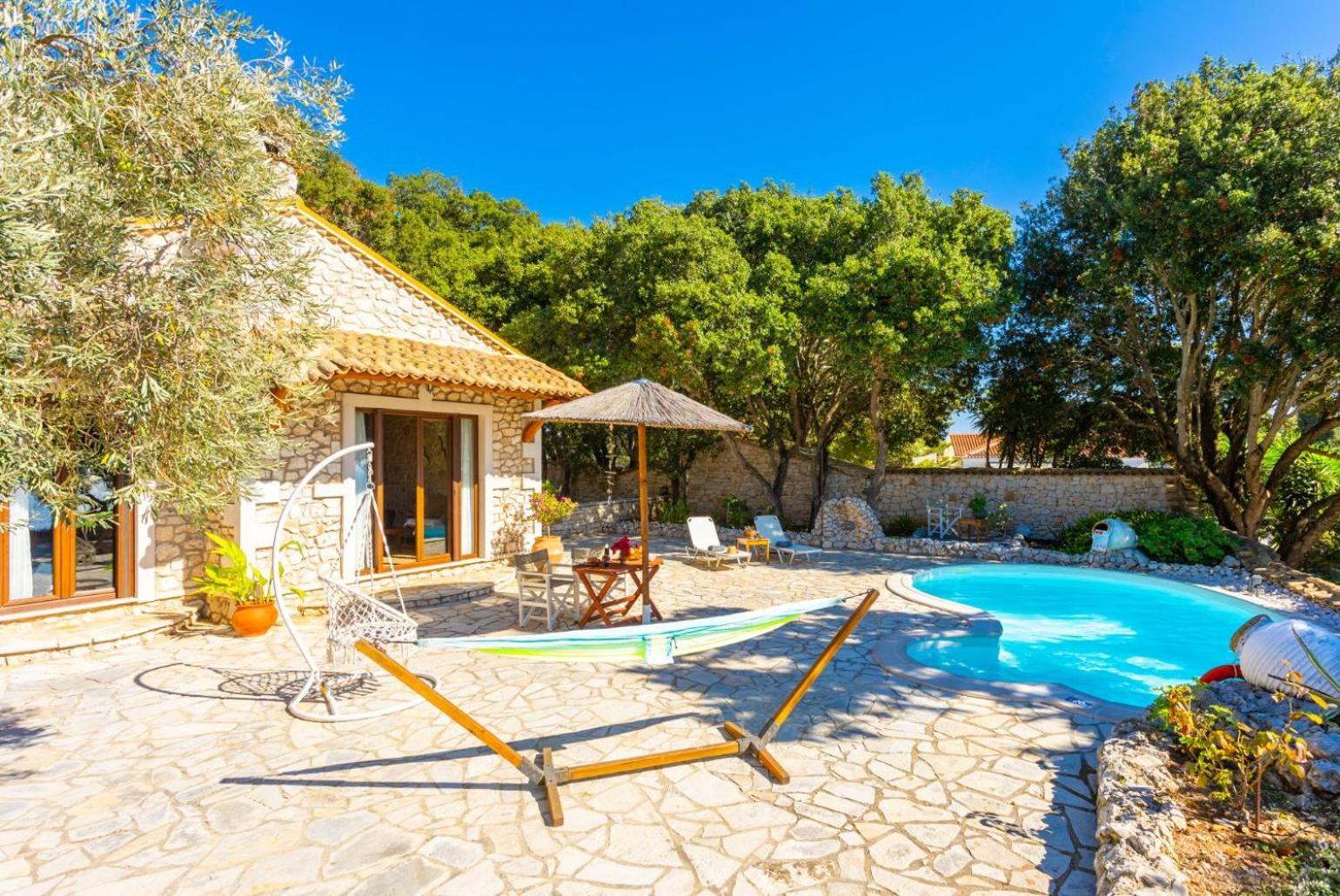 Nionios * Vlachopoulatika