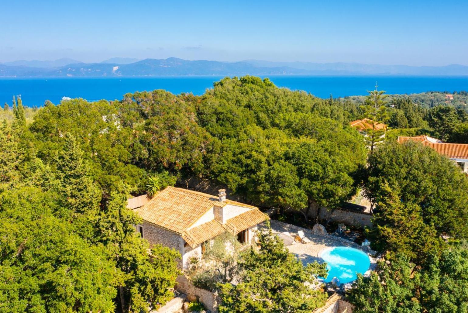 Villa Nionios
